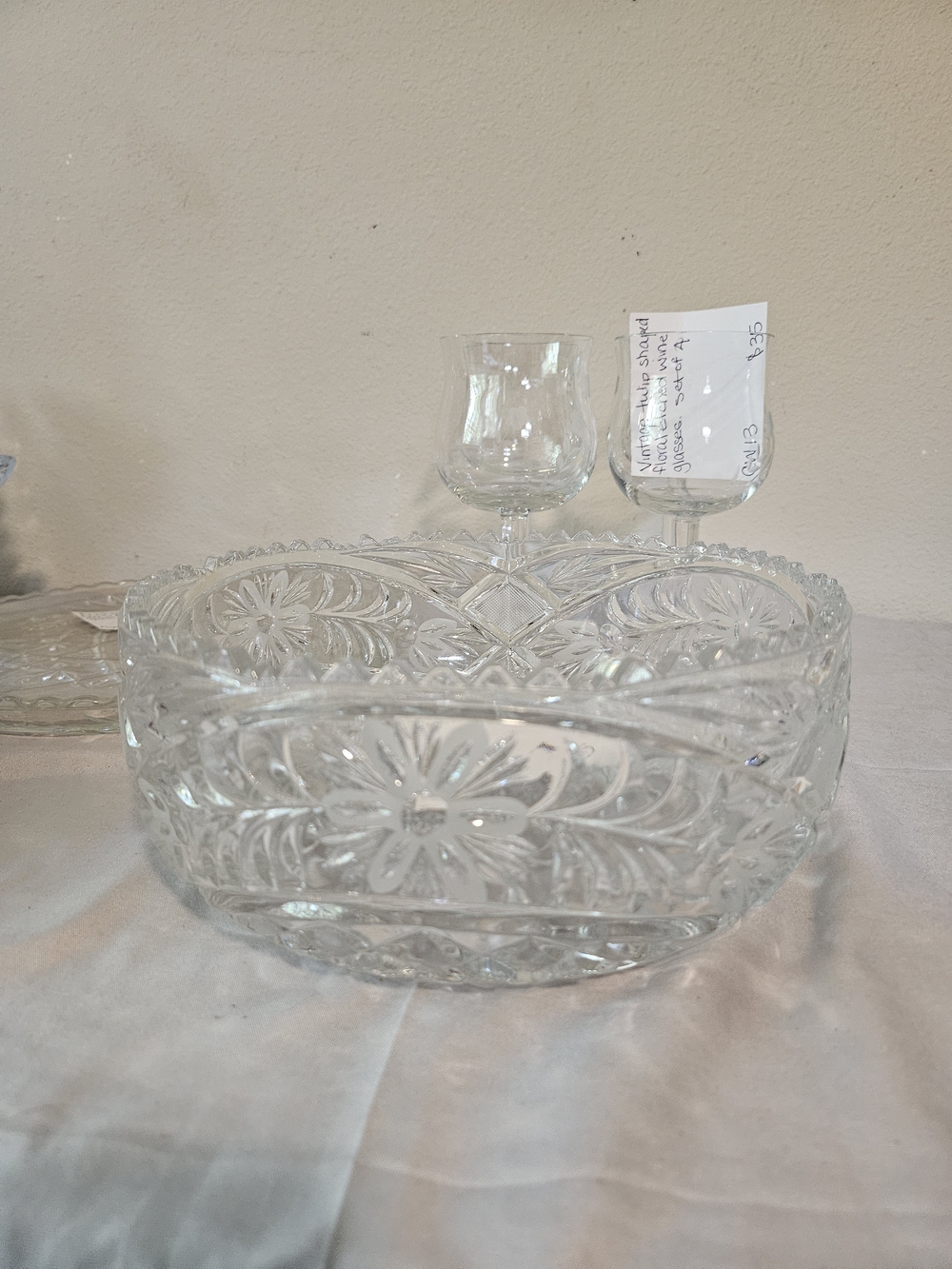 Clear Cut Glass Serving Bowl - Elegant Floral Pattern